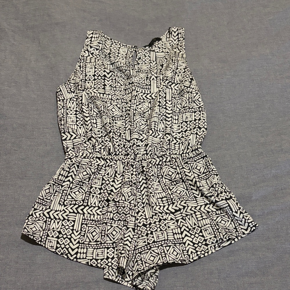 Geometric Print Romper